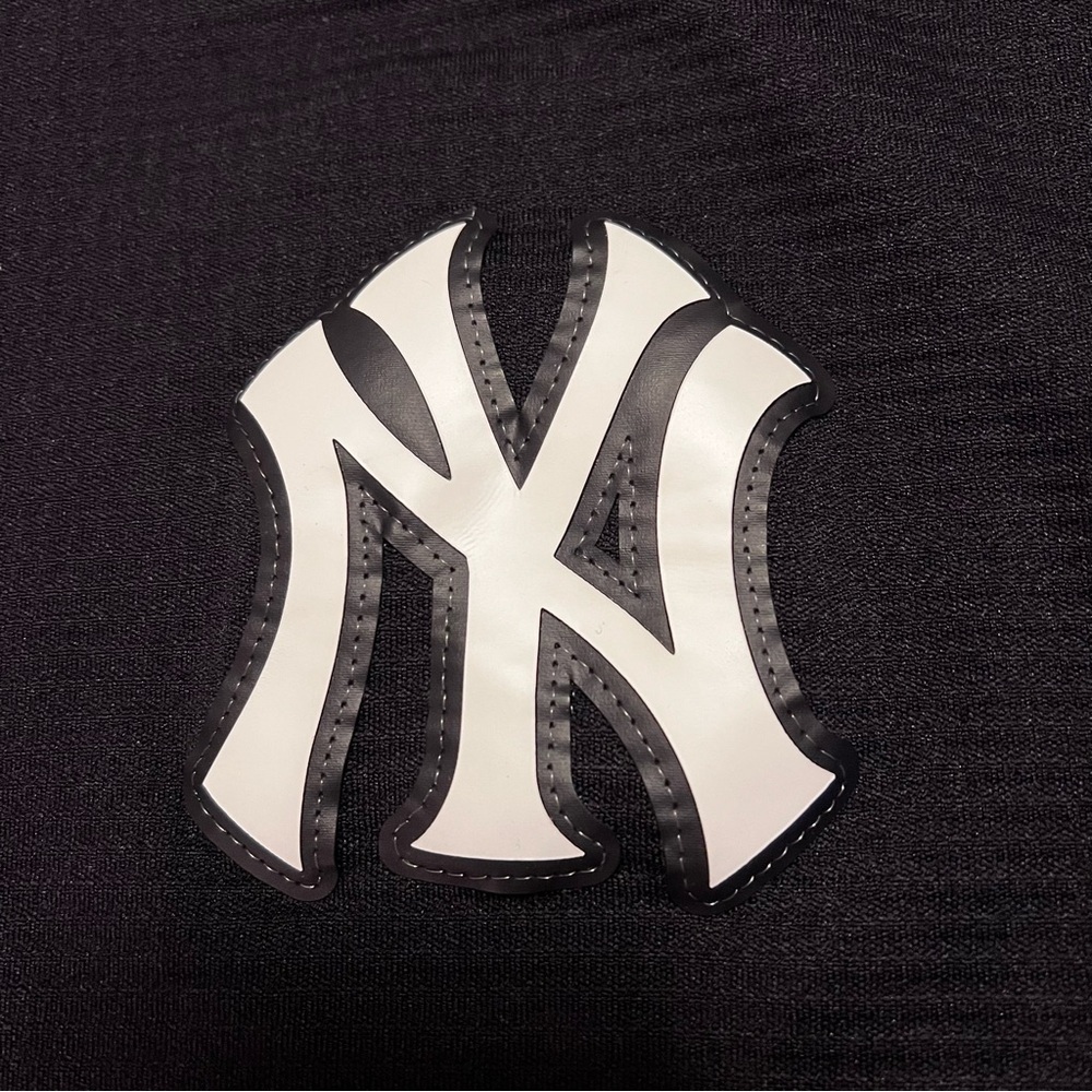 Majestic MLB Authentic ThermaBase New York Yankees Pullover On-Field Tech 2XL - Picture 15 of 15